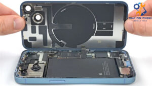 Thay pin iphone 14 4 Khi đi thay pin cho điện thoại iphone khách hàng có lo lắng gì?