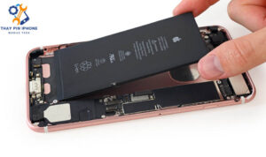Thay pin Iphone 13 2 Lý do sử dụng điện thoại iphone 13 lại bị chai pin?