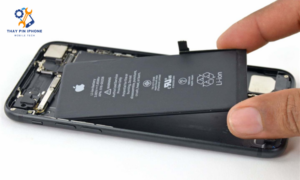 Thay pin iphone 11 2 Quy trình thay pin iphone 11