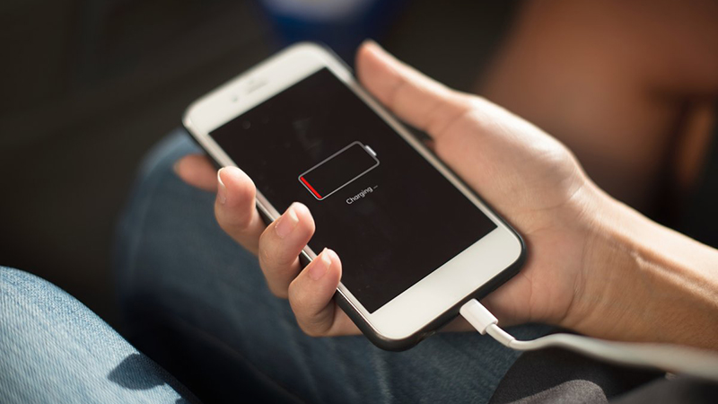 Thay pin iphone 5, 5S, 5C, 5SE giá rẻ lấy ngay tại Hà Nội 1 Khi nào cần phải thay pin iphone 5?